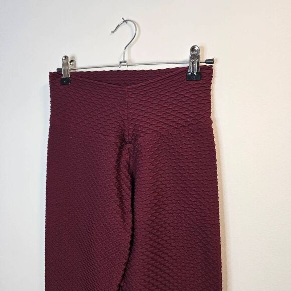 Booty by Brabants Croc Compression Leggings Women's Burgundy Seamless Stretch - - Picture 2 of 5